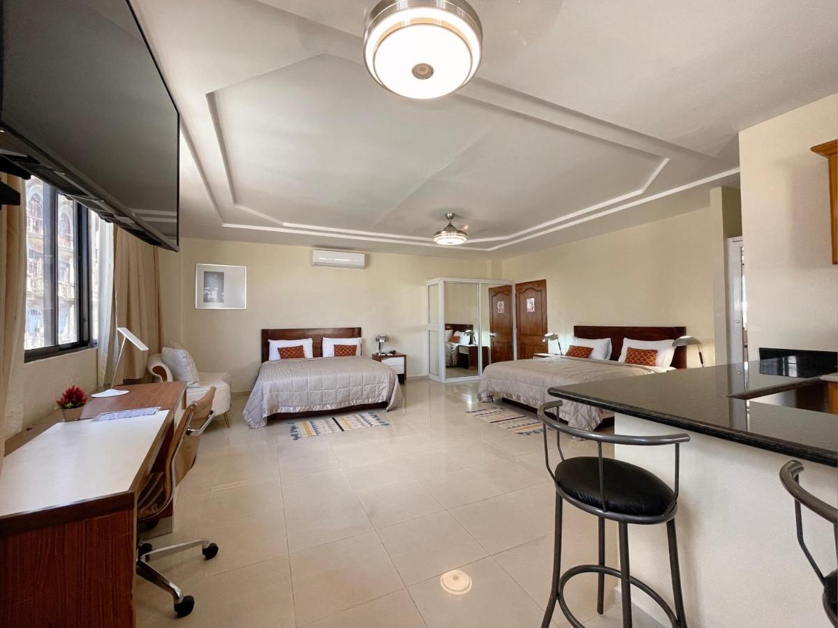 Hotel Libertad At Historic Main Street Santo Domingo Bagian luar foto