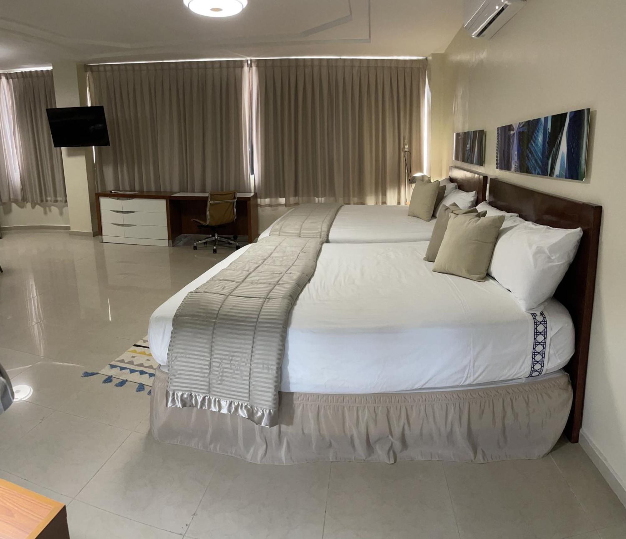 Hotel Libertad At Historic Main Street Santo Domingo Bagian luar foto