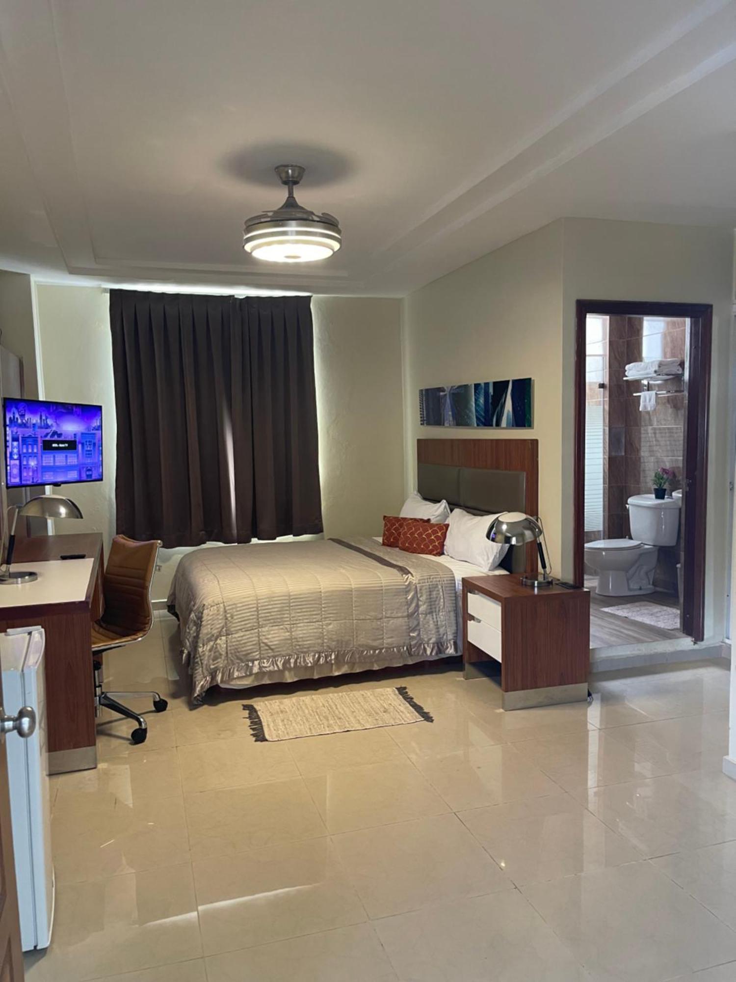 Hotel Libertad At Historic Main Street Santo Domingo Bagian luar foto