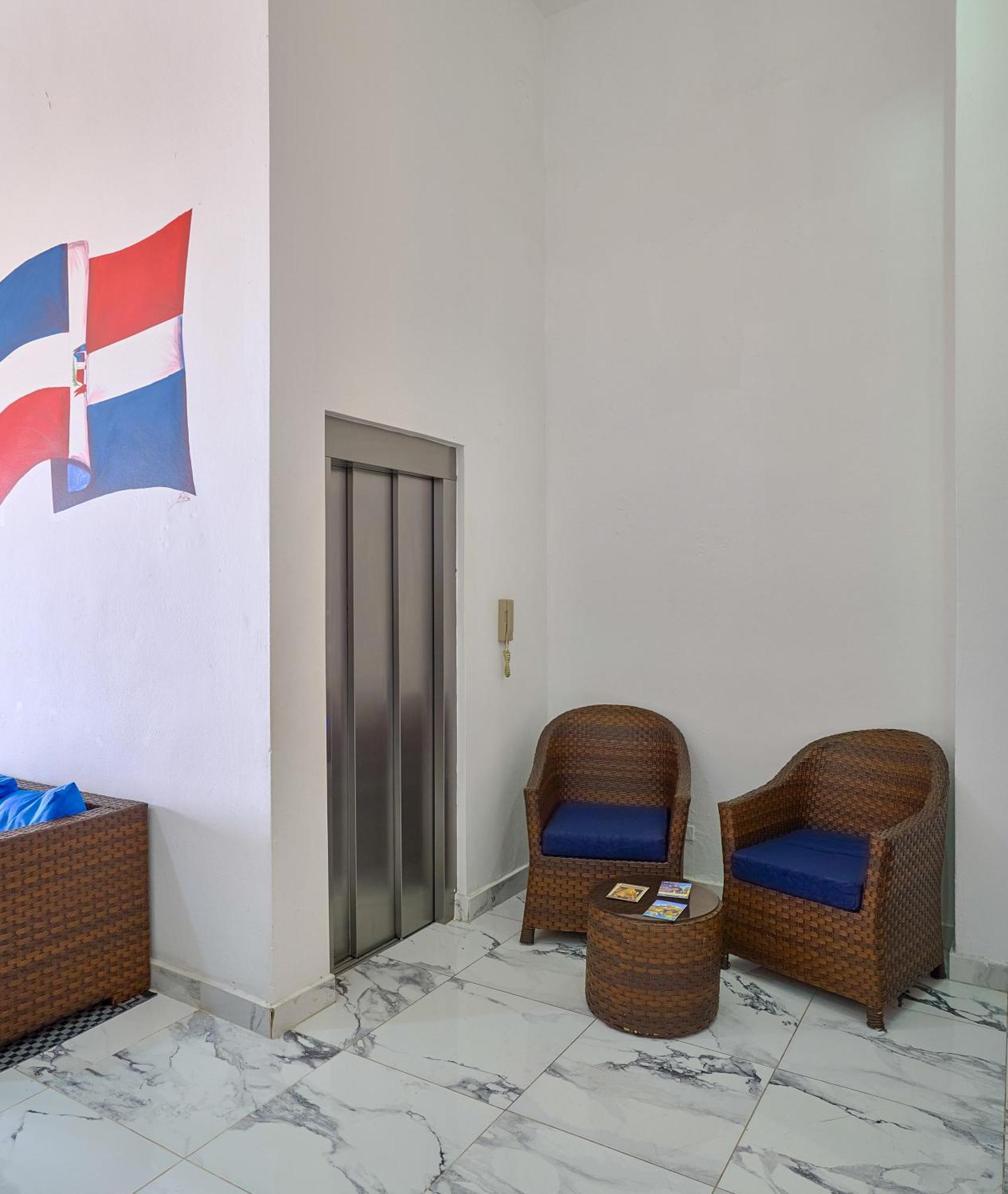 Hotel Libertad At Historic Main Street Santo Domingo Bagian luar foto