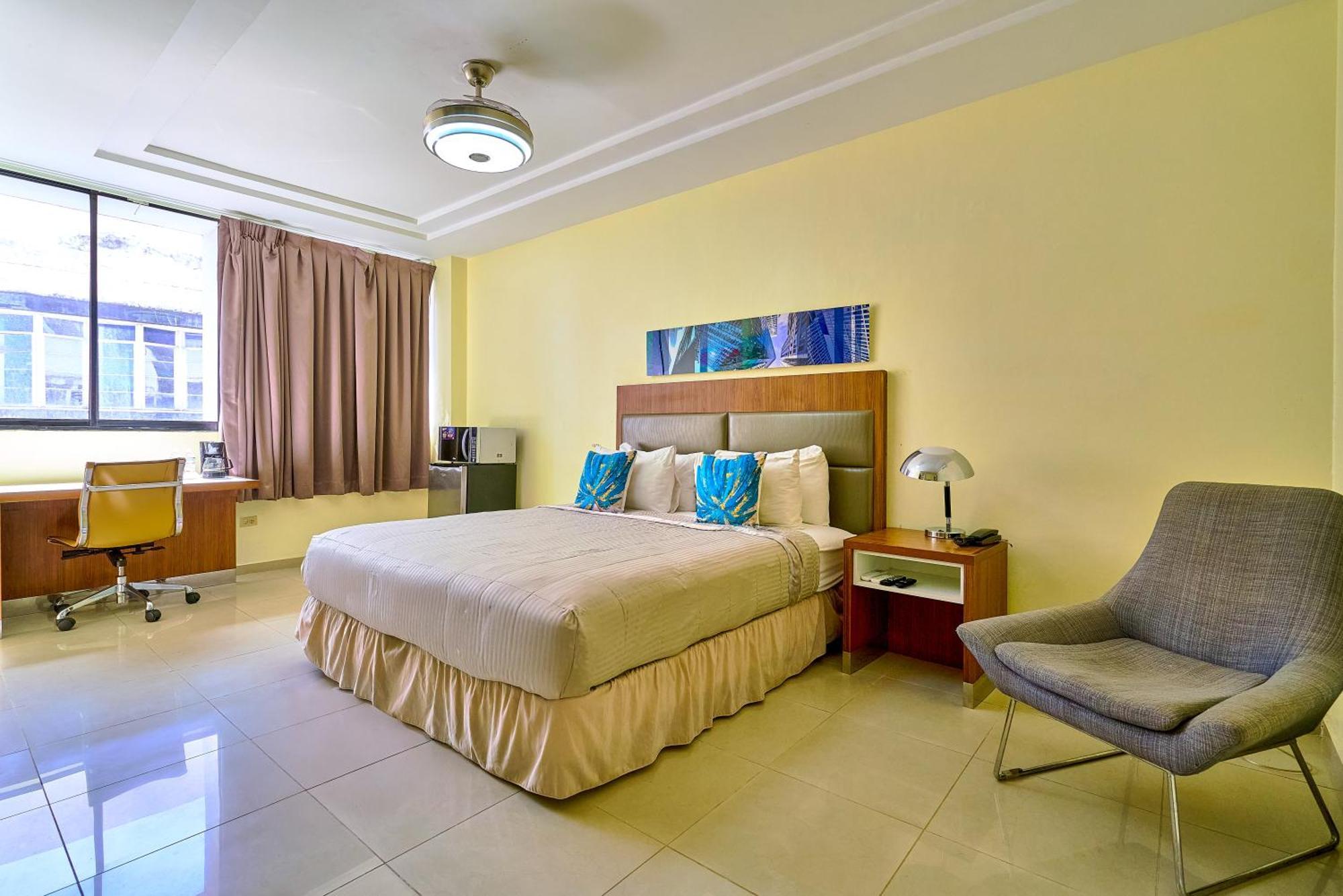 Hotel Libertad At Historic Main Street Santo Domingo Bagian luar foto