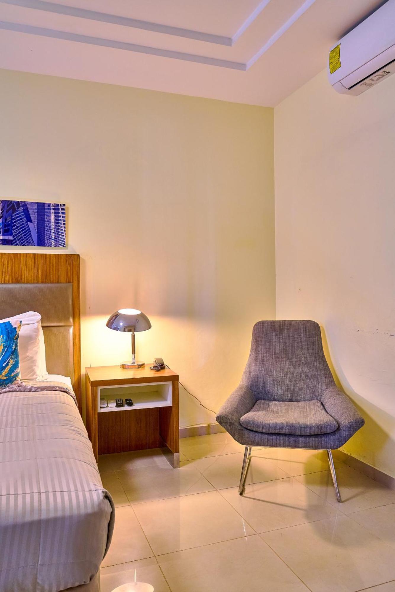 Hotel Libertad At Historic Main Street Santo Domingo Bagian luar foto