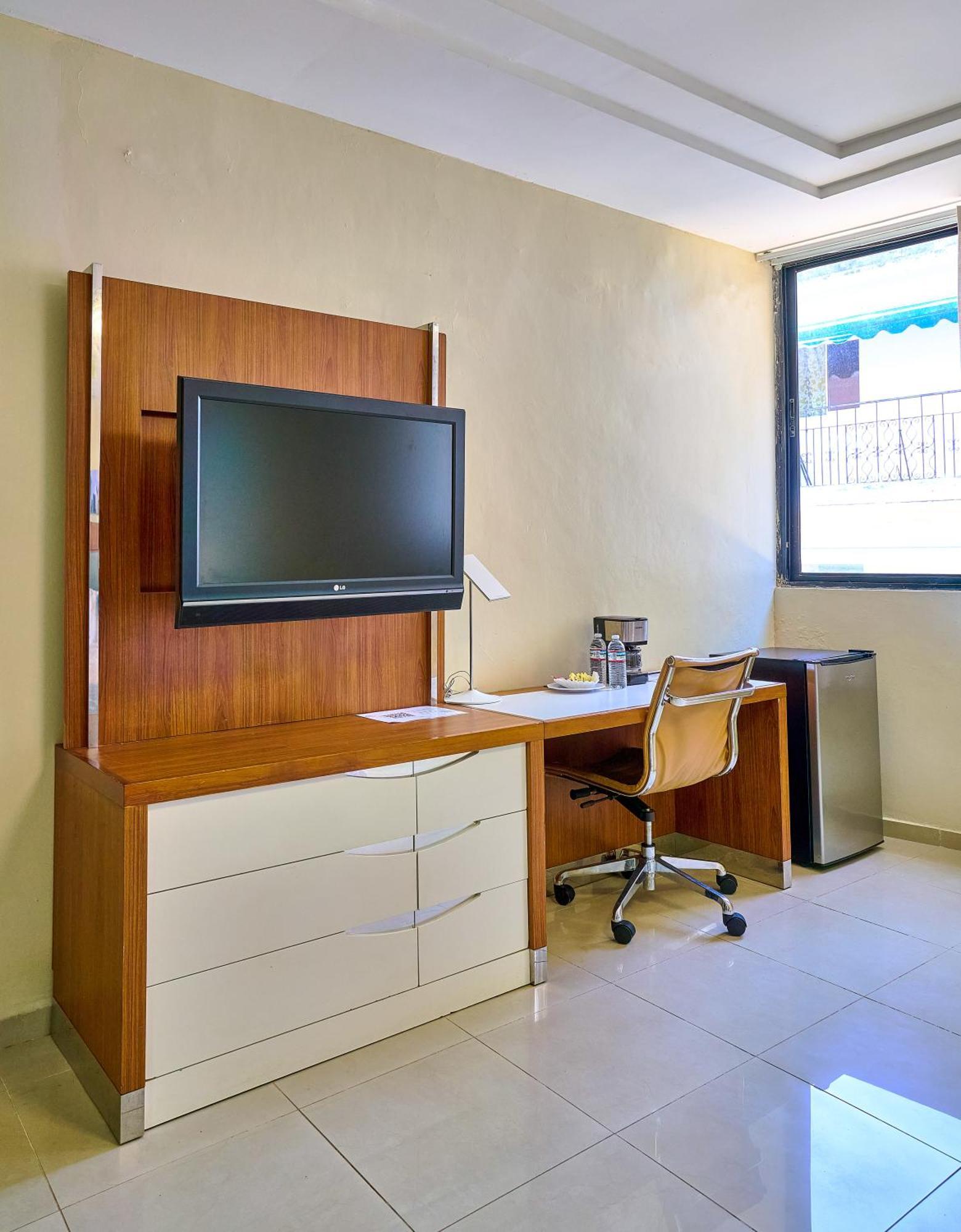 Hotel Libertad At Historic Main Street Santo Domingo Bagian luar foto